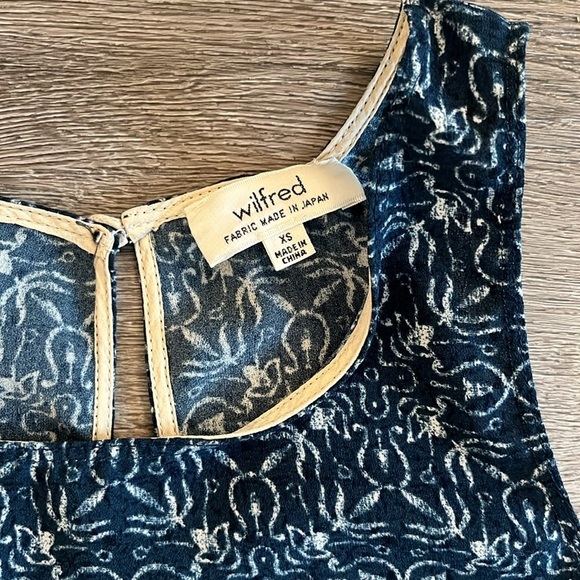 Aritzia Wilfred geoprint tank top size XS - Picture 2 of 3